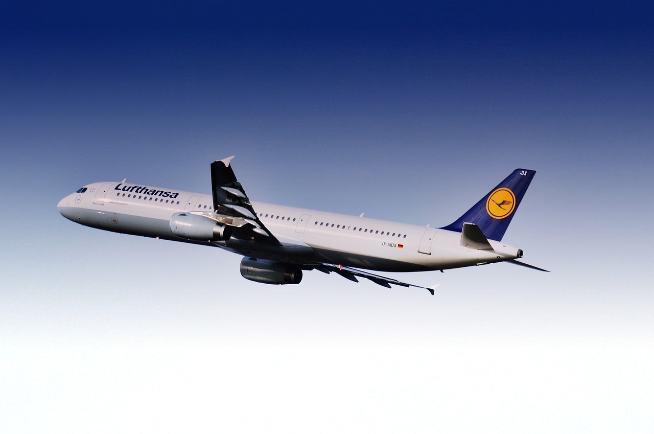 Keep travel expenses in check